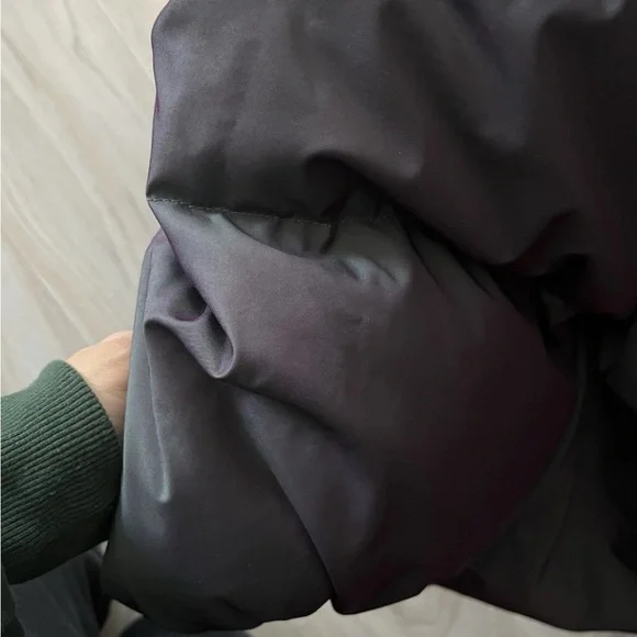 Essentials Iridescent Puffer Jacket - Picture 12 of 12